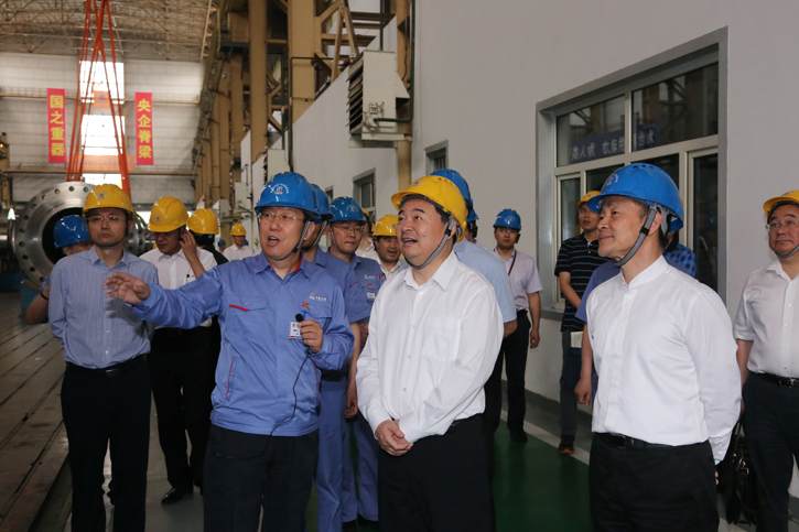 郝鹏旅行考察ca88官方唯一网站集团所属企业电机公司